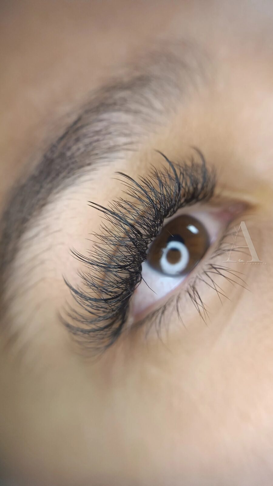 Set de efecto wispy hecho en Bunny Lash, picos con textura